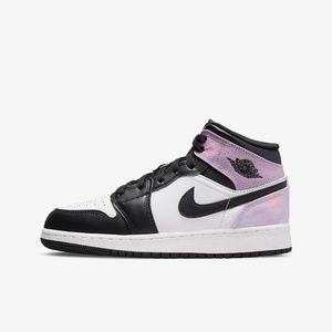 Nike Air Jordan 1 Mid SE - NIB